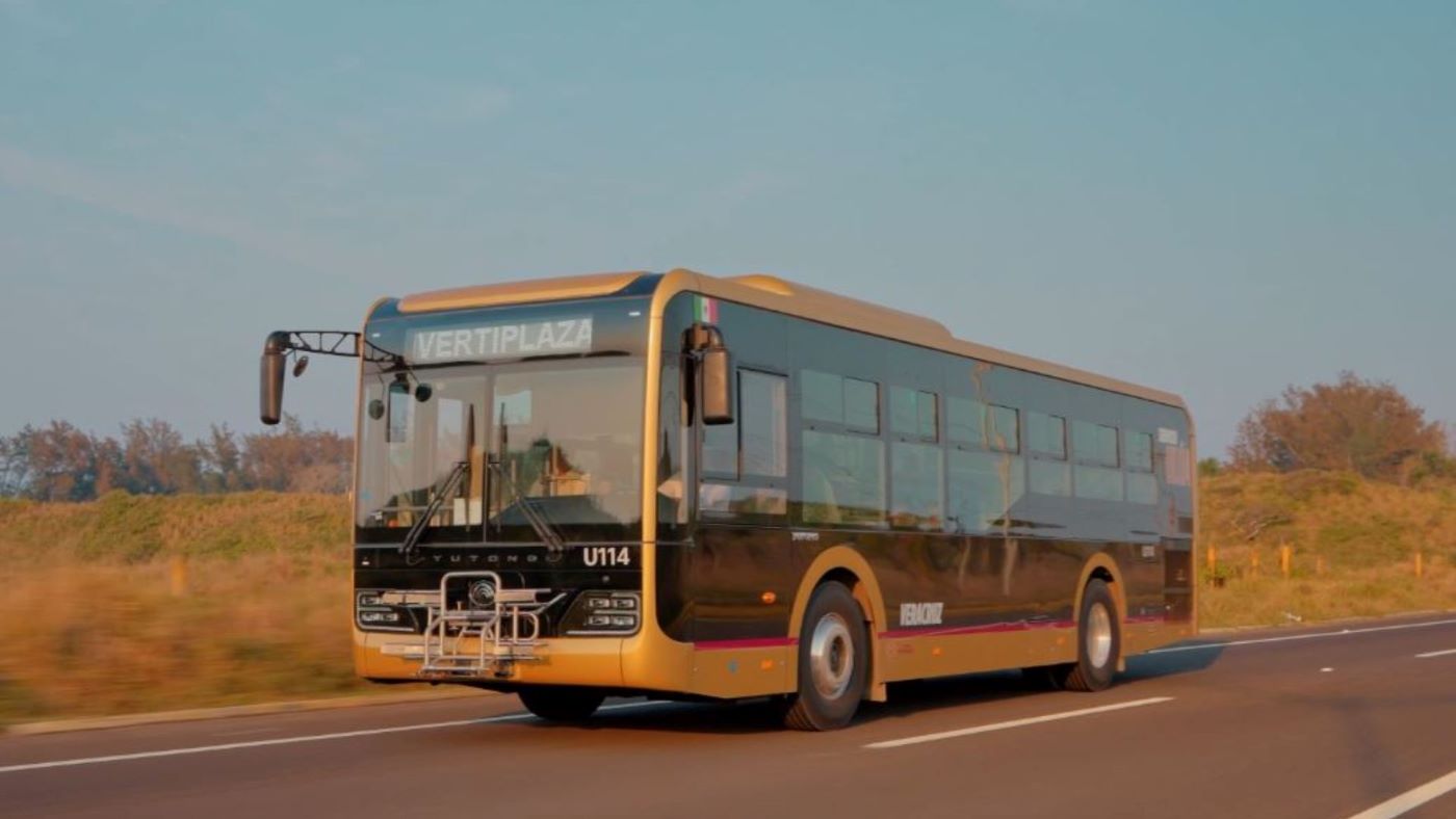 En México, el Yutong H10 ofrece una eficiencia de combustible optimizada en el transporte público.