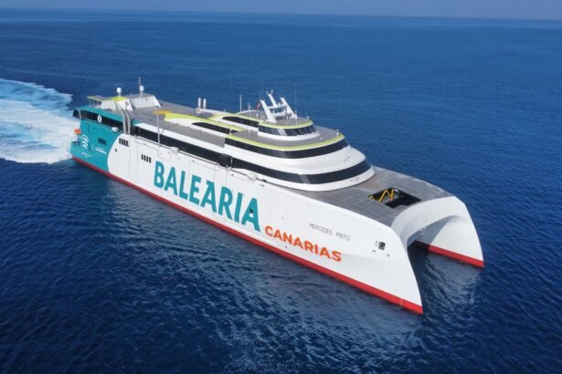 Baleària Canarias refuerza en verano la conectividad en las islas con 12 barcos