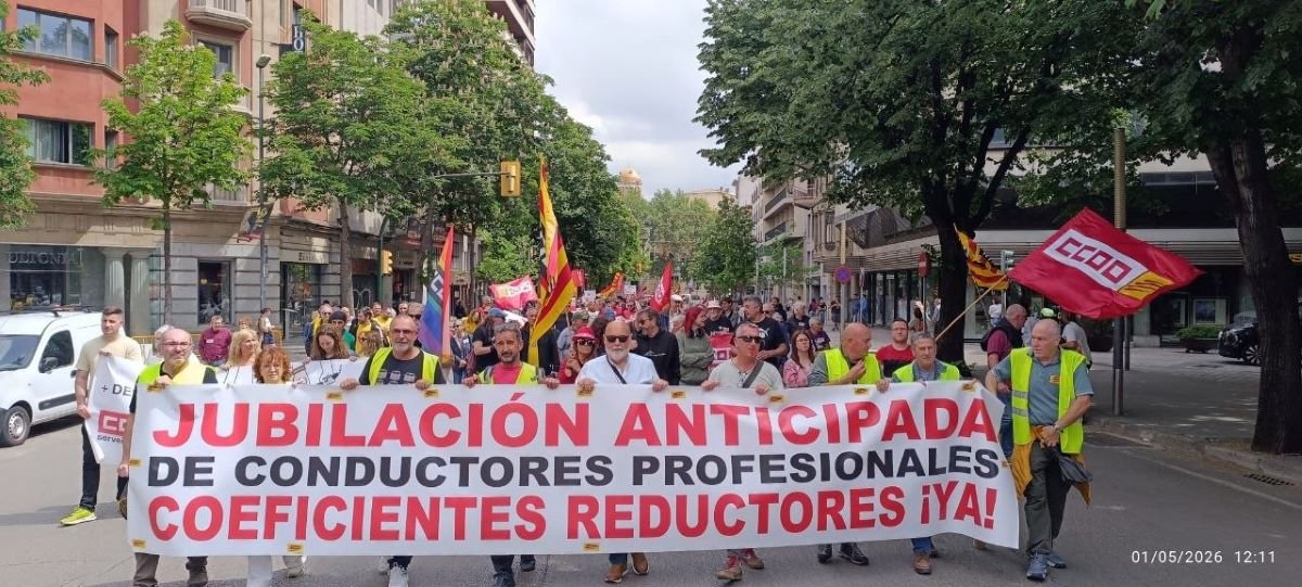 Miles de trabajadores en más de 100 manifestaciones reclaman sueldos dignos y el derecho a la vivienda
