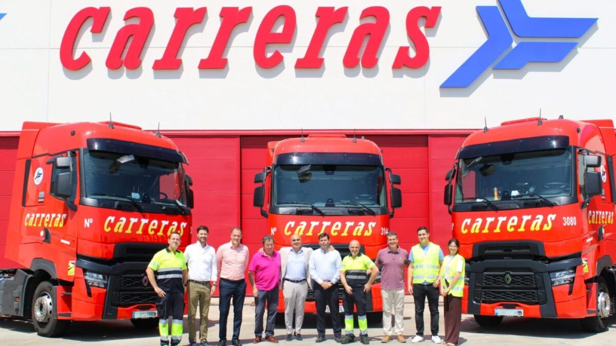 Carreras Grupo Logístico incorpora 118 camiones Renault Trucks a su flota