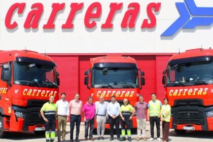Carreras Grupo Logístico incorpora 118 camiones Renault Trucks a su flota