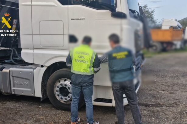 Dos detenidos por fraude masivo mediante contratos de alquiler de camiones