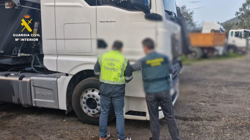 Dos detenidos por fraude masivo mediante contratos de alquiler de camiones