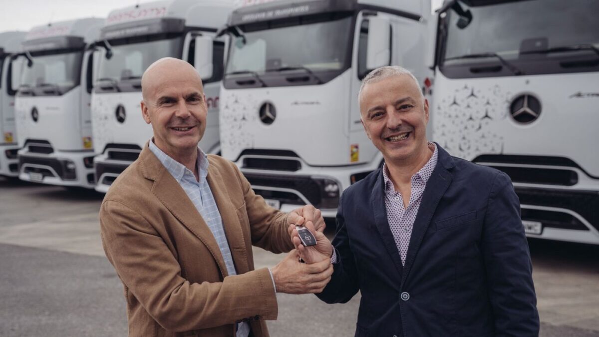 O.T. Transjama suma 22 camiones Mercedes-Benz Actros 1853 LS StreamSpace ProCabin a su flota