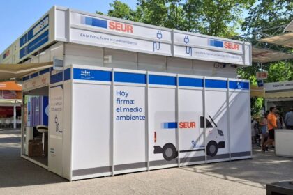 SEUR refuerza su modelo operativo en la Feria del Libro de Madrid 2026