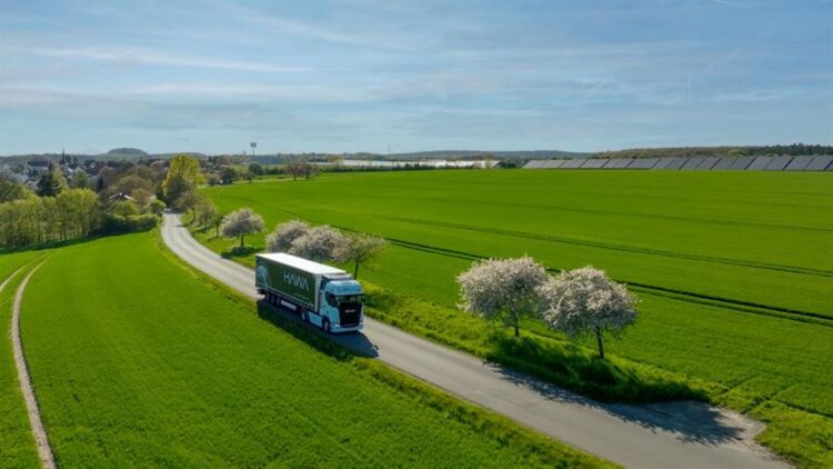 Velux y LOTS Group impulsan la logística electrificada con una ruta de larga distancia para camiones eléctricos