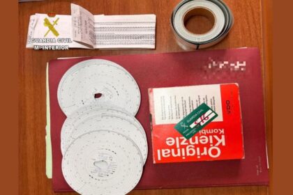 5 detenidos por supuestamente usar en las tarjetas de tacógrafos de otros conductores