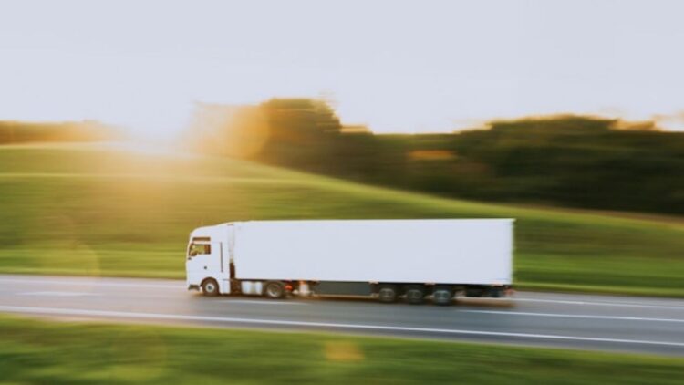 El relevo generacional en el sector del transporte como oportunidad de entrada