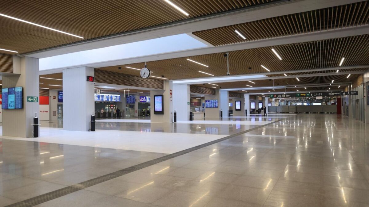 Foto: MITMS. Vídeo: Tik Tok Óscar Puente En servicio el nuevo vestíbulo de la estación Chamartín-Clara Campoamor