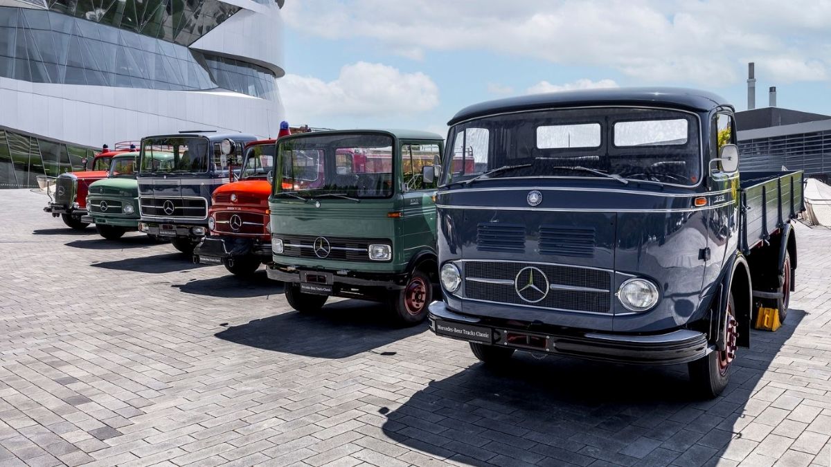 Exposición especial 130 años de vehículos comerciales en el Museo Mercedes-Benz-5