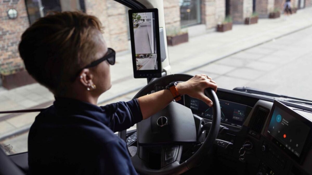 Genda Job supera las 100 ofertas activas para conductores en España. Foto: Volvo Trucks Genda Job supera las 100 ofertas activas para conductores en España