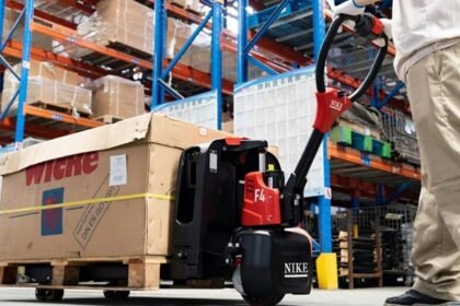 Guía de optimización de flujos de trabajo en almacenes de alta rotación