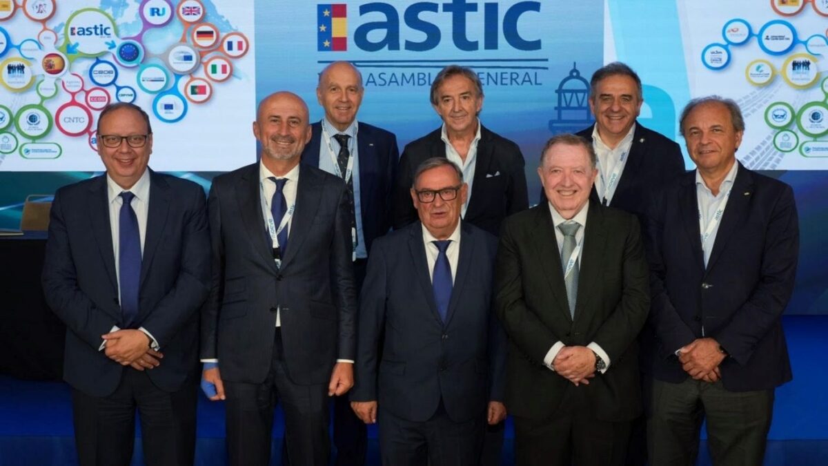 La asamblea electoral de ASTIC elige a José Luis Olivella nuevo presidente. Foto; ASTIC La asamblea electoral de ASTIC elige a José Luis Olivella nuevo presidente