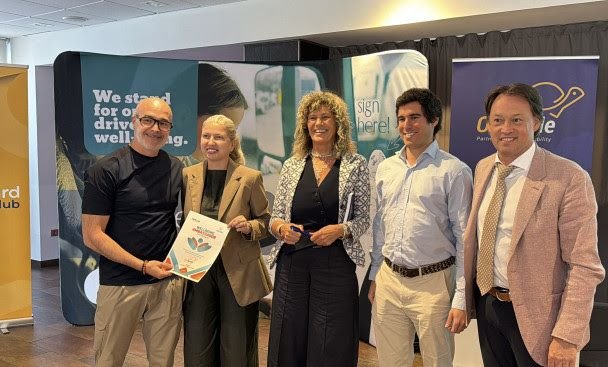 De izquierda a derecha, Pere Pintó, Director Of Business Development en OnTurtle; Druselia Betea, directora de la European Wellbeing Initiative; Marta Fàbregas, CEO en OnTurtle; Pablo Combalía, Business Development Manager en OnTurlle; y Dirk Penasse, General Manager en ESPORG.