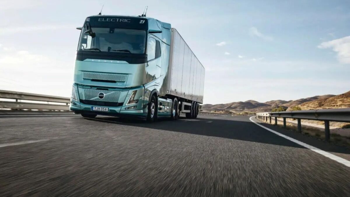 IRU Intelligence-TCO y CO₂: orientar a las empresas en la renovación de flotas. Foto: Volvo Trucks IRU Intelligence-TCO y CO₂: orientar a las empresas en la renovación de flotas
