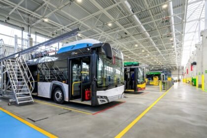 Solaris amplía su producción de autobuses con una nueva fábrica