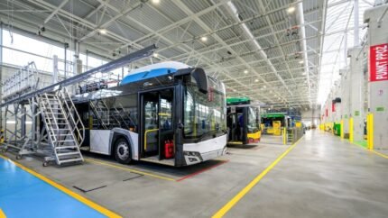 Solaris amplía su producción de autobuses con una nueva fábrica