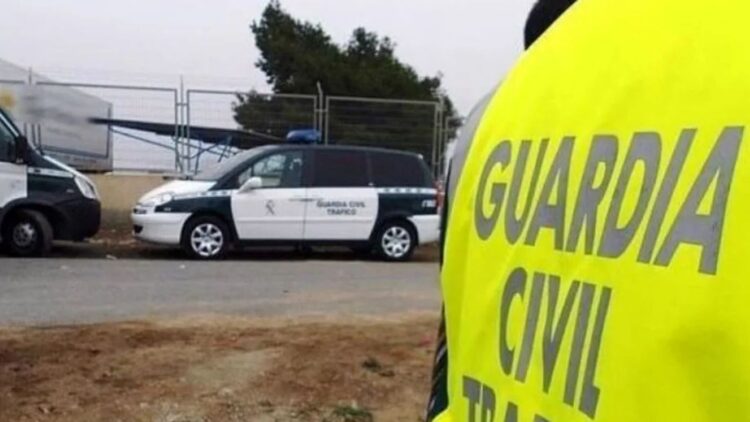 Detenido un camionero por conducir en sentido contrario y bajo los efectos del alcohol