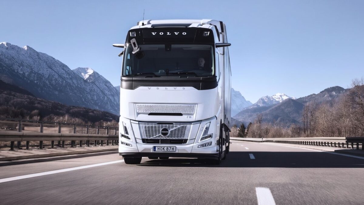 Volvo FH Aero llega a Volvo Selected: los camiones de ocasión de Volvo Trucks. Foto: Volvo Trucks Volvo FH Aero llega a Volvo Selected: los camiones de ocasión de Volvo Trucks
