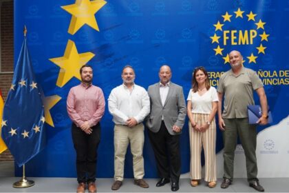 AET y FEMP compartirán datos para hacer más eficiente la movilidad urbana en España