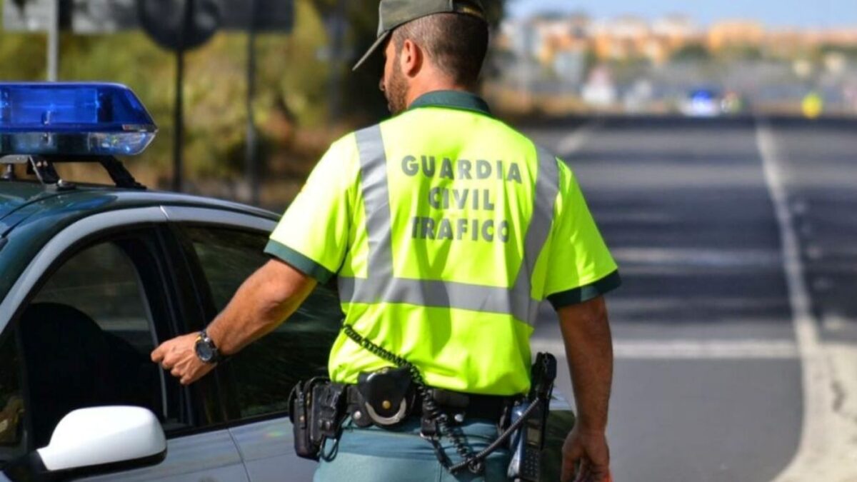 585 conductores cada día dan positivo en alcohol o drogas en una semana de controles. Foto: Ministerio del Interior 585 conductores cada día dan positivo en alcohol o drogas en una semana de controles
