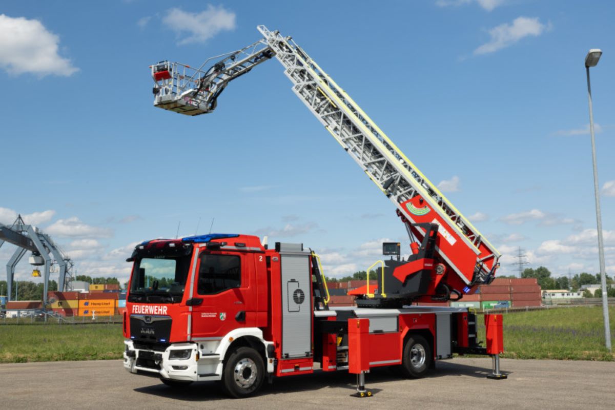 BOMBEROSCAMIONELECTRICO3 BOMBEROSCAMIONELECTRICO3