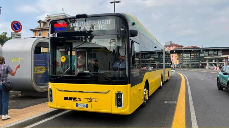 Bérgamo inicia un servicio de autobús de tránsito rápido con 15 autobuses eléctricos Yutong