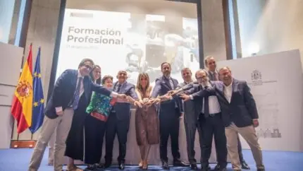 CETM firma el acuerdo para la creación del Hub del Transporte por Carretera