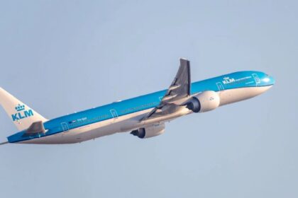 Dinamarca multa a la aerolínea KLM con 400.000 euros por ecoblanqueo