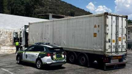 Investigado un camionero interceptado en la A-44 sextuplicando la tasa de alcohol