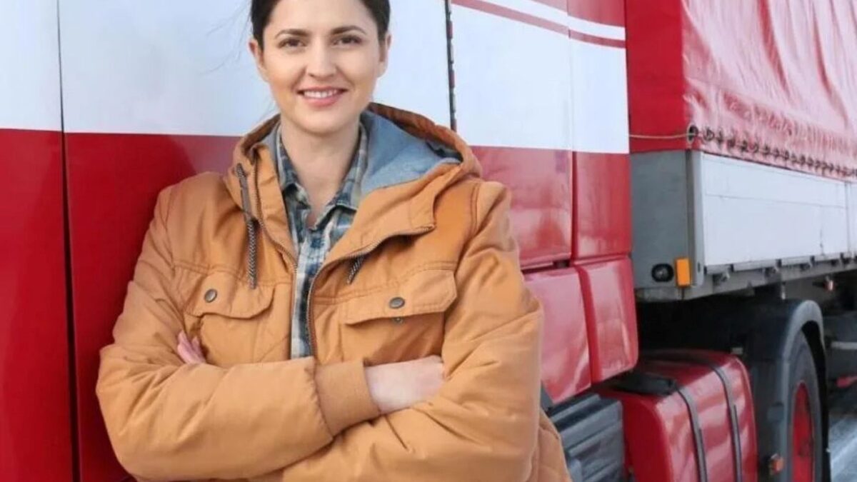 Las conductoras ayudan a Turquía ante la escasez de conductores