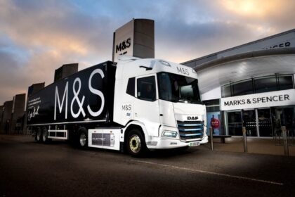 Marks & Spencer y Gist Ltd incorporan a su flota 10 camiones eléctricos DAF XD Electric
