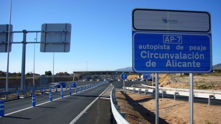 SEITT aplicará el ERE para despedir a 30 trabajadores de la AP-7