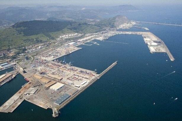 Transportes aprueba un plan de inversiones de 1.567 millones en los puertos para 2027