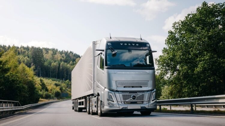 Volvo Trucks en IAA 2026: Nuevas cadenas cinemáticas y tecnologías. Fotos
