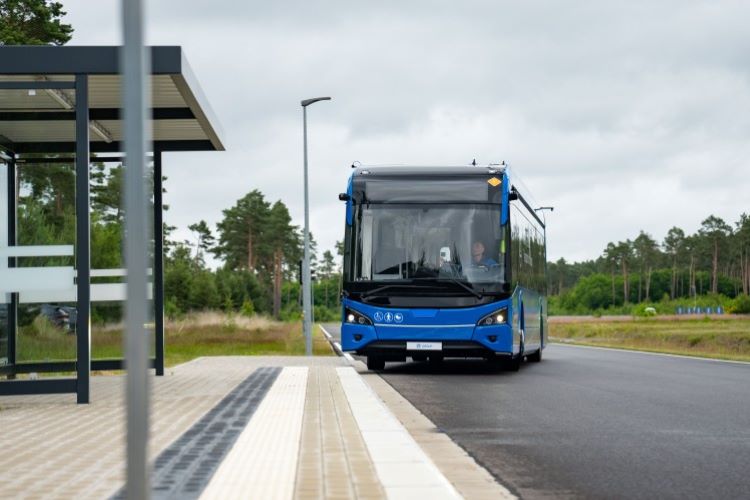 De cara a la IAA 2026, ZF demuestra su papel estratégico a la hora de facilitar unas operaciones de autobuses urbanos más seguras, accesibles y cómodas mediante la integración de sistemas basada en software.