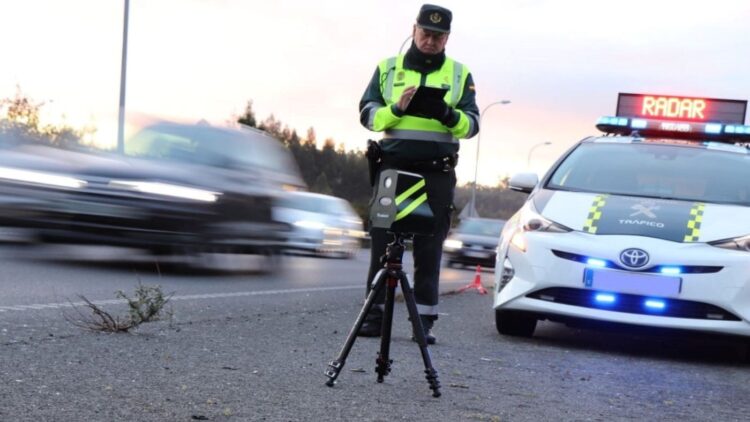 Tráfico intensifica esta semana la vigilancia y control de la velocidad