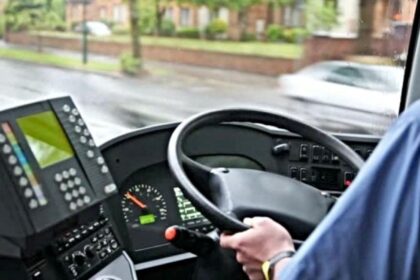 Un informe de la Seguridad Social constata índices elevados de morbilidad de las y los conductores de autobús